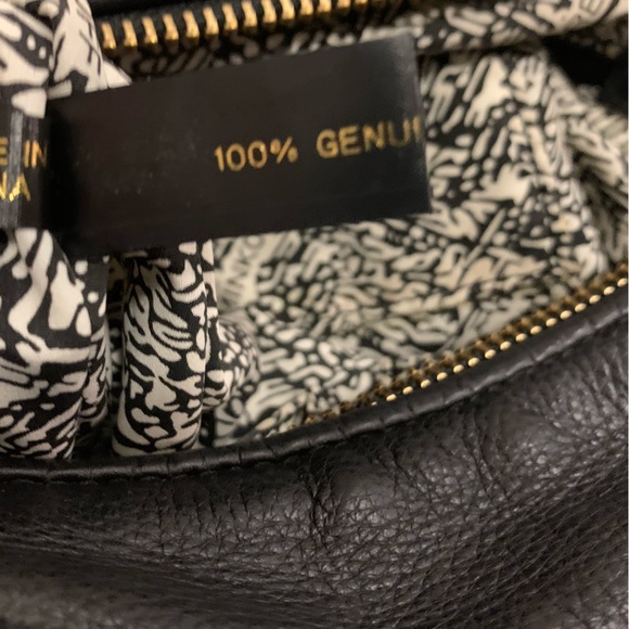 Rebecca Minkoff Black Leather Cupid Satchel Bag Purse Crossbody Gold Hardware!! - Picture 13 of 16